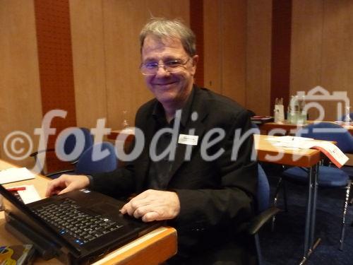 In der zweiten Woche ihrer Deutschland-Herbsttour machte das Workshop-Team von pressetext mit Wilfried Seywald, Alexander Wunschel und Michael Ehlers Station in Berlin, Stuttgart und München. Gastreferenten waren Stefanie Friedrichs (Berlin) und Dominik Walter (Stuttgart) von Landau Media sowie PR-Altmeister Gerhard Pfeffer (PR-Journal.de) in München. Die Teilnehmerinnen wurden mit zahlreichen Beispielen und Praxis-Tools 