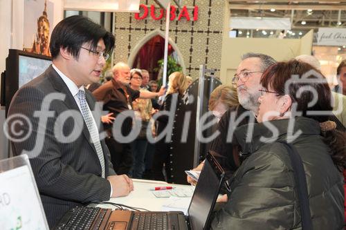  (c) fotodienst/Katharina Schiffl - Wien, am 12.01.2012 - Heute startet die Ferien-Messe Wien, wo bis einschließlich Sonntag (15. Jänner) über 700 Aussteller aus mehr als 70 Ländern beliebte Urlaubsziele sowie Geheimtipps, empfehlenswerte Reisearten, verschiedenste Varianten zur Freizeitgestaltung, maßgeschneiderte Angebote, Schnäppchen, Gewinnspiele und vieles mehr präsentieren.