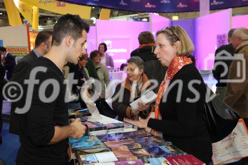  (c) fotodienst/Katharina Schiffl - Wien, am 12.01.2012 - Heute startet die Ferien-Messe Wien, wo bis einschließlich Sonntag (15. Jänner) über 700 Aussteller aus mehr als 70 Ländern beliebte Urlaubsziele sowie Geheimtipps, empfehlenswerte Reisearten, verschiedenste Varianten zur Freizeitgestaltung, maßgeschneiderte Angebote, Schnäppchen, Gewinnspiele und vieles mehr präsentieren.