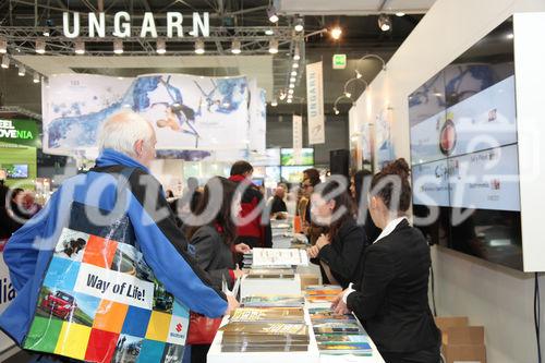  (c) fotodienst/Katharina Schiffl - Wien, am 12.01.2012 - Heute startet die Ferien-Messe Wien, wo bis einschließlich Sonntag (15. Jänner) über 700 Aussteller aus mehr als 70 Ländern beliebte Urlaubsziele sowie Geheimtipps, empfehlenswerte Reisearten, verschiedenste Varianten zur Freizeitgestaltung, maßgeschneiderte Angebote, Schnäppchen, Gewinnspiele und vieles mehr präsentieren.