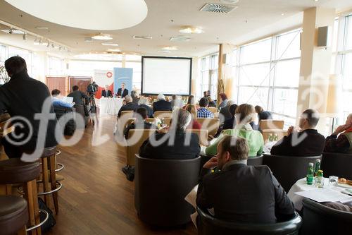  (c) fotodienst/Anna Rauchenberger - Wien, am 09.02.2012 - Auf  Initiative des Zentrums für Zukunftsstudien an der FH Salzburg wurde zeitgleich mit der deutschen Tourismusanalyse auch 2012 ein repräsentativer Querschnitt der österreichischen Bevölkerung (ab 15 Jahren) interviewt. Insgesamt wurden 1000 Österreicher nach ihren Reiseverhalten 2011 und ihren Reiseabsichten 2012 befragt. Demnach bleibt das beliebteste Urlaubsland der Österreicher Österreich.