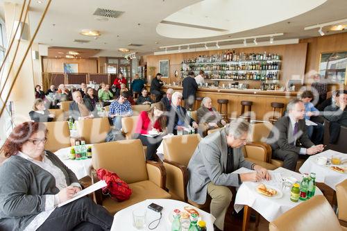  (c) fotodienst/Anna Rauchenberger - Wien, am 09.02.2012 - Auf  Initiative des Zentrums für Zukunftsstudien an der FH Salzburg wurde zeitgleich mit der deutschen Tourismusanalyse auch 2012 ein repräsentativer Querschnitt der österreichischen Bevölkerung (ab 15 Jahren) interviewt. Insgesamt wurden 1000 Österreicher nach ihren Reiseverhalten 2011 und ihren Reiseabsichten 2012 befragt. Demnach bleibt das beliebteste Urlaubsland der Österreicher Österreich.