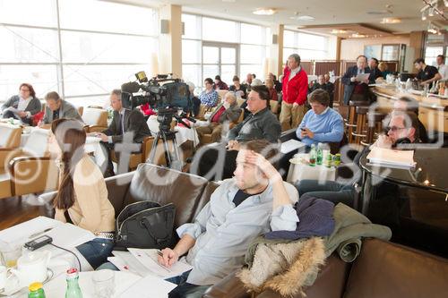  (c) fotodienst/Anna Rauchenberger - Wien, am 09.02.2012 - Auf  Initiative des Zentrums für Zukunftsstudien an der FH Salzburg wurde zeitgleich mit der deutschen Tourismusanalyse auch 2012 ein repräsentativer Querschnitt der österreichischen Bevölkerung (ab 15 Jahren) interviewt. Insgesamt wurden 1000 Österreicher nach ihren Reiseverhalten 2011 und ihren Reiseabsichten 2012 befragt. Demnach bleibt das beliebteste Urlaubsland der Österreicher Österreich.