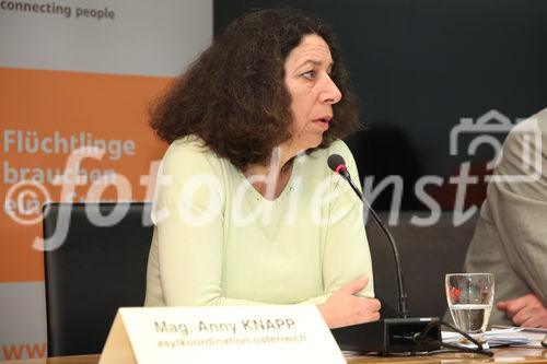  (c) fotodienst/Katharina Schiffl - Wien, am 27.03.2012 - Die Obfrau der asylkoordination Mag. Anny Knapp präsentiert die aktuellen Forderungen, die sich aus den Ergebnisse des Projekts 