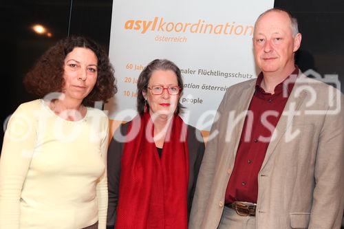  (c) fotodienst/Katharina Schiffl - Wien, am 27.03.2012 - Die Obfrau der asylkoordination Mag. Anny Knapp präsentiert die aktuellen Forderungen, die sich aus den Ergebnisse des Projekts 