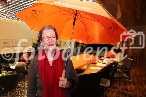  (c) fotodienst/Katharina Schiffl - Wien, am 27.03.2012 - Die Obfrau der asylkoordination Mag. Anny Knapp präsentiert die aktuellen Forderungen, die sich aus den Ergebnisse des Projekts 