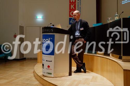 Drupal Business Days 2012. Im Bild: Zack Chandler.