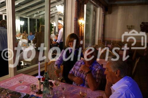 © Fotodienst / Adolf Seywald: Mercedes Cabrio Treffen 10. bis 13. Mai 2012 in Berg im Drautal. Liebhaber legendärer Sportwägen aus sieben Jahrzehnten trafen sich im Ferienhotel Glocknerhof zum Informations- und Erfahrungsaustausch.