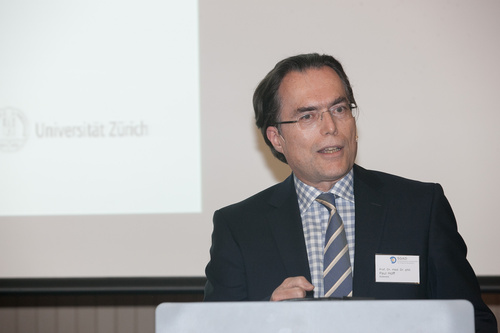 4th Swiss Forum for Mood and Anxiety Disorders: Therapie-Innovationen. Foto: Prof. Dr. med. Dr. phil. Paul Hoff, Referent