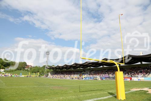  (c) fotodienst/Katharina Schiffl - Wien, am 05.05.2013 - In diesem Jahr kommen im Zuge der Charity Bowl die ewigen Rivalen der Raiffeisen Vikings, die Graz Giants, auf die Hohe Warte. Im Rahmen des AFL-Showdowns werden alle Einnahmen der Partie an die Kinder- und Jugendanwaltschaft Wien gespendet.