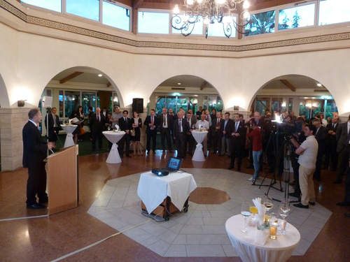 Die österreichische Steuerberatungsgruppe TPA Horwath lud zur Eröffnung ihres neuen Standorts in Albanien ins Hotel Rogner Tirana. Die albanische Hauptstadt ist der elfte CEE Standort der TPA Horwath Gruppe. Hier arbeiten unter der Führung der albanischen TPA-Partner Prof. Agim Binaj und Dr. Ilir Binaj 20 Mitarbeiterinnen. 
