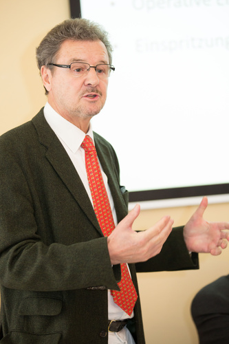 (c) fotodienst / Anna Rauchenberger - Wien, am  25.09.2013 - Pressekonferenz anlässlich des 4. Wiener Augentages FOTO Prim. Univ.-Prof. Dr. Michael Radda, Präsident der Österreichischen Ophthalmologischen Gesellschaft, Vorstand der Augenabteilung im Donauspital SMZ Ost: