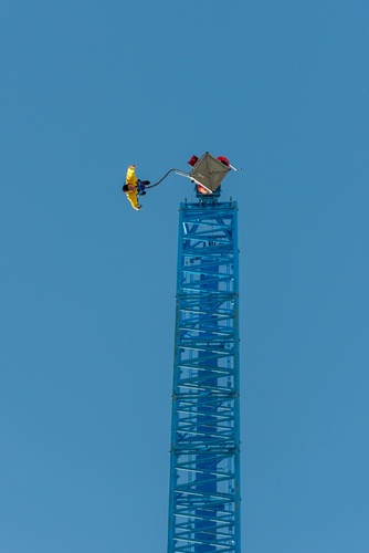 Bungee Jumping: Weltrekordsprung mit implantierter Linse