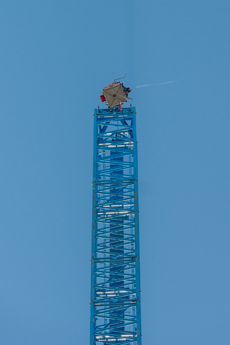 Bungee Jumping: Weltrekordsprung mit implantierter Linse