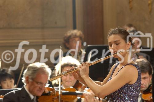 Konzert im Festsaal der Industriellenvereinigung. Foto: Solistin Birgit Ramsl und das Ensemble der Philharmonia Wien.                              