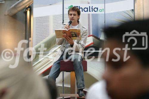 (C) fotodienst/Anna Rauchenberger - Wien 06.04.2006 -  Kinderbuchwoche bei Thalia.at: Thomas Brezina liest Kostproben aus seinen aktuellen Büchern. FOTO: Thomas Brezina.