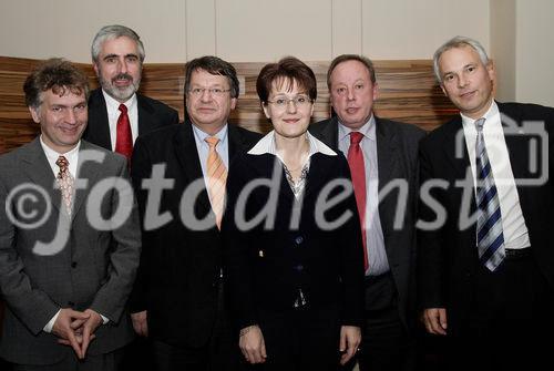 (c) fotodienst/Dan Carabas - Wien 06.11.07 - BV. Speakers Lounge des Österreichischen Generikaverbandes (OEGV) - FOTO v.li.: Dr. Christoph Leprich, Dr. Otmar Peischl, Univ.-Prof. Dr. Franz Böhmer, Dr. Gabriela Petrovic, Franz Bittner, Dr. Peter Eichler
