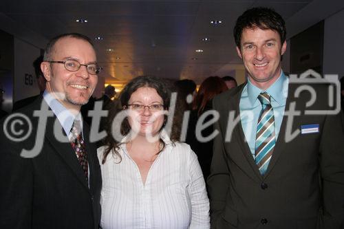 (C) fotodienst/Anna Rauchenberger - Wien 09.01.2007  - Traditioneller Neujahrscocktail im PHILIPS-Haus am Wienerberg. Philips Austria Generaldirektor Peter Kamm und Mag. Christoph Wolfsgruber, Finanzvorstand der Philips Austria GmbH durften wieder zahlreiche Gäste begrüßen. FOTO: Gäste und Mitarbeiter.