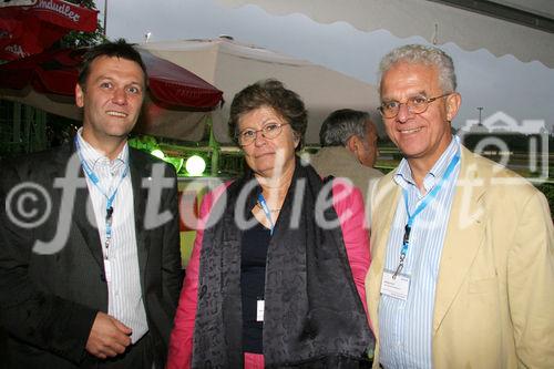 (C) fotodienst/Anna Rauchenberger - Wien 03.08.2006 - Das Philips Licht Derby, das alljährlich stattfindende Pferderennen, ging heute wieder auf der Trabrennbahn in Baden bei Wien über die Bühne. FOTO: Gäste.