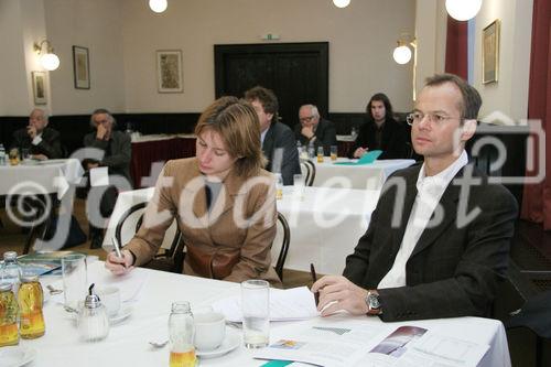 Markteintritt in Österreich der Hanseatischen Capitalberatungsgesellschaft. Bild: Journalisten bei der Pressekonferenz in Wien