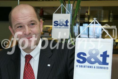 Gute Ergebnisse von S&T nach neun Monaten. S&T ist einer der führenden Anbieter von IT-Lösungen. Bild: Christian Rosner (COO S&T AG) Foto: Anna Rauchenberger