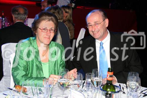 (C) Anna Rauchenberger - Wien 01.06.2007 - Henkel Jubiläums-Gala in der BA-CA-Halle. 