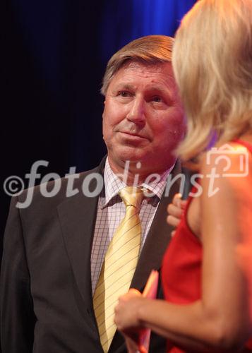 (C) Anna Rauchenberger - Wien 01.06.2007 - Henkel Jubiläums-Gala in der BA-CA-Halle. FOTO: Erich Hohenberger, Bezirksvorsteher des 3. Wiener Gemeindebezirks (Landstraße).