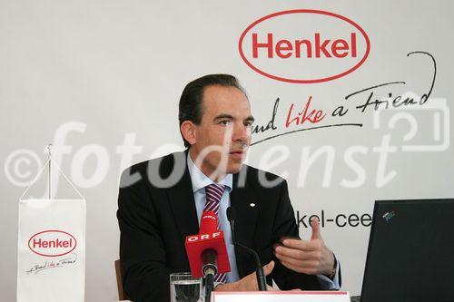 (C) fotodienst/Anna Rauchenberger - Wien 21.02.2006 - Umsatzhoch in der Region bringt Produktionsrekord in Wien: Sehr gute Bilanz der Henkel CEE. FOTO: Mag. Günter Thumser, Präsident der Henkel CEE.