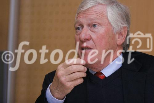 Neueste technologische Innovationen in Diagnostik und Therapie im Rudofinerhaus. Bild: Univ. Prof. Dr. Sepp Leodolter. Foto: Anna Rauchenberger