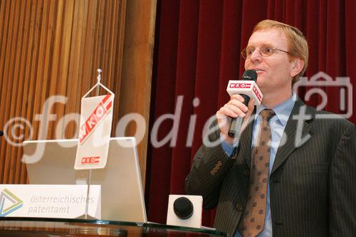 (C) fotodienst/Paul Hamm GmbH - Linz 21.03.2006 - Österreichisches Patentamt: gedanken.gut.geschützt - Services und Rechtschutz für Forschung &Entwicklung. FOTO: Ing. Anton Fragner (WKOOÖ)