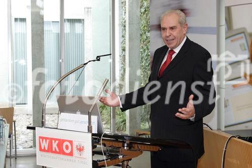 © fotodienst / Die Fotografen Innsbruck
22.2.2006 - Gedanken gut geschützt in der Wirtschaftskammer Tirol
Bild: Dr. Friedrich Rödler / Präsident Patentamt