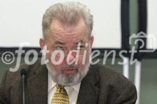 Workshop: A critical look at the role of research in achieving the Millennium Development Goals. Bild: Prof. Harald Bolhár-Nordenkampf (Deputy Chair of KEF, Vienna University). Foto: Anna Rauchenberger