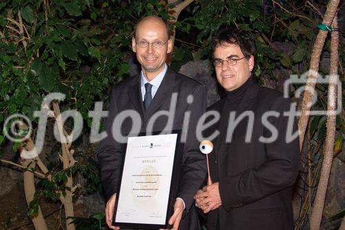 'Austrian Event Award 2005 - Preisträger': Gerald Kneidinger; AMI Agrolinz Melamine International GmbH - Klaus Prünster; eventcompany - Foto: www.iManufaktur.at