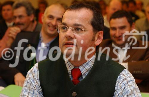 Vortragender DI Arno Mayer Landwirtschaftskammer Steiermark, Leiter der Fachabteilung Pflanzenbau 