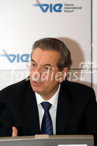 (C)fotodienst/Mag. Daniel Katzinger - Wien 22.03.2007Flughafen Wien AG: Bilanzpressekonferenz für das Jahr  2006 Foto: Mag. Herbert Kaufmann (Vorstandsprecher der Flughafen Wien AG)