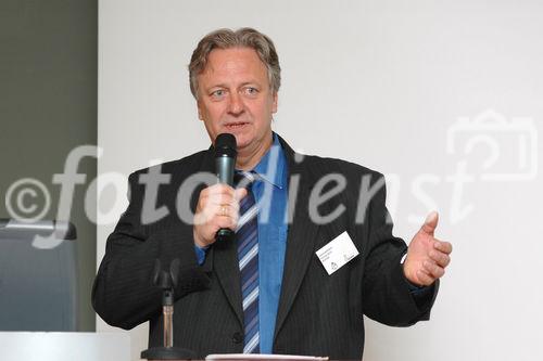 (c) Fotodienst / Daniel K. Gebhart - Pressebrunch zum Rauchertelefon und Symposium zum Welt-Nichtrauchertag - FOTO: Gen. Dir. Konrad Köck (Niederösterreichische Gebietskrankenkasse)