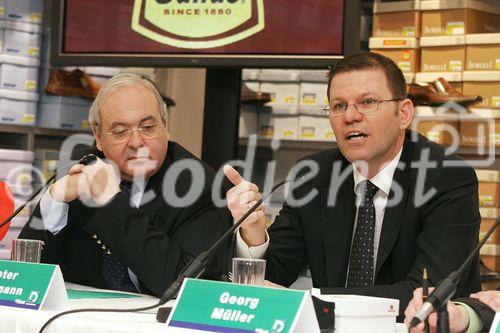 (C) fotodienst/Anna Rauchenberger - Wien 28.02.2006 - Deichmann setzt mit Elefanten-Kinderschuhen und der Herrenschuhmarke Gallus die Erfolgsgeschichten von zwei Traditionsmarken fort. FOTO v.l.:  Peter Hartmann und Georg Müller,  Geschäftsführer DEICHMANN Österreich.