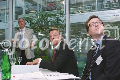 Bilanzmedienkonferenz Goldbach Media AG. Bild: Klaus Kappeler, Chief Executive Officer (CEO) der Goldbach Media AG; Peter A.C. Blum, Praesident des Verwaltungsrates der Goldbach Media AG; Mario Hrastnig, Chief Financial Officer (CFO) der Goldbach Media AG