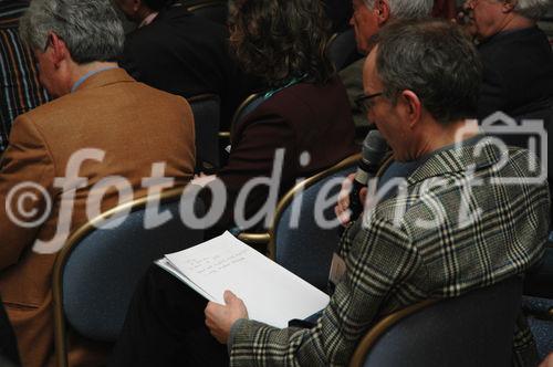 (C) fotodienst/ Marco Frauchiger - Bern 20.03.2006 – Präsentation der Resultate der vorgenommenen Studie und Roundtable-Gespräche im Berner Bellevue Palace.