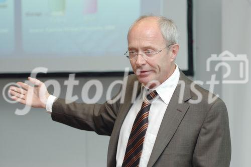 (c) Fotodienst / Daniel K. Gebhart - AustriaPro (WKO) veranstaltet den AustriaPro Exptertentag 2006 in Kooperation mit dem 2nd eBusiness Day der Österreichischen Computer Gesellschaft (OCG) - FOTO: DI Rudolf Bauer