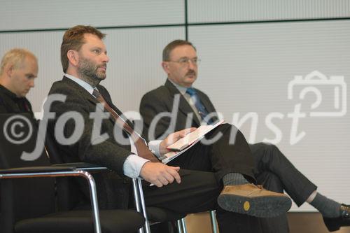 (c) Fotodienst / Daniel K. Gebhart - AustriaPro (WKO) veranstaltet den AustriaPro Exptertentag 2006 in Kooperation mit dem 2nd eBusiness Day der Österreichischen Computer Gesellschaft (OCG) - FOTO: A.O. Univ. Prof. Dr. Karl Fröschl.