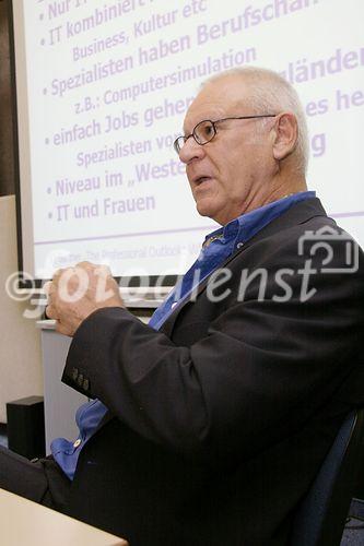 (C) fotodienst/Anna Rauchenberger - Wien 25.04.2006 - Vorträge und Diskussion zum Thema 'Ende der IT? - Trends und Entwicklungen'. FOTO: Prof. Ing. Peter Kotauczek (Vorstandsvorsitzender der BEKO Holding AG). 