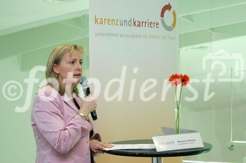 (C) fotodienst/Anna Rauchenberger - Wien 20.03.2006 - Vortrag und Diskurscafé: Was lockt die neuen Väter an den Herd? FOTO: Mag. Manuela Vollmann (GF abz.austria).