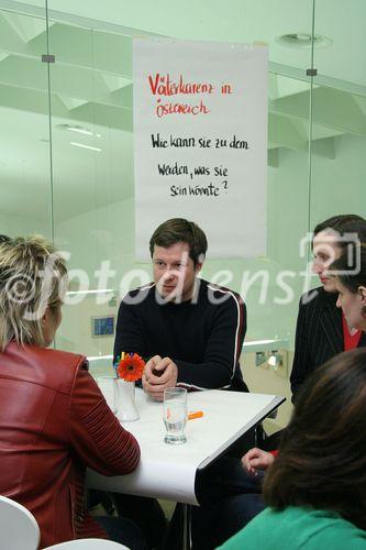 (C) fotodienst/Anna Rauchenberger - Wien 20.03.2006 - Vortrag und Diskurscafé: Was lockt die neuen Väter an den Herd? 