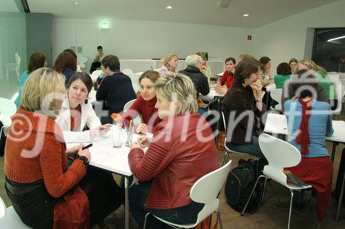 (C) fotodienst/Anna Rauchenberger - Wien 20.03.2006 - Vortrag und Diskurscafé: Was lockt die neuen Väter an den Herd? 