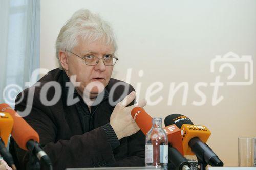 (C) fotodienst/Anna Rauchenberger - Wien 20.03.2006 - Strukturelle Väter-Karenz und Mütter-Karrieren im europäischen Vergleich: Was lockt die neuen Väter an den Herd? FOTO: Ingolfur Gisláson (Leiter des Centers für Gender Equality in Rejkawik, Island).