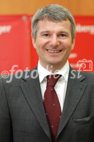 (c) Fotodienst / Daniel K. Gebhart - Quehenberger Logistik AG & Co KG: Jahres Pressekonferenz - Foto: Klaus Hrazdira (Vorstandsvorsitzender)