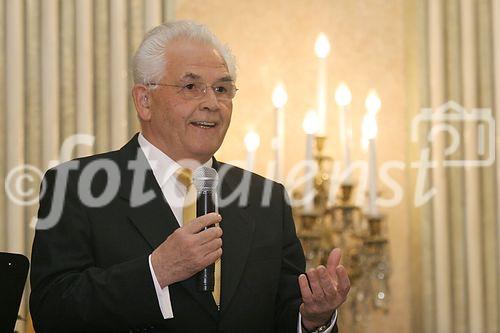 (C) fotodienst/Anna Rauchenberger - Wien 28.04.2006 - Der österreichische Franchise-Verband feiert im Palais Auersperg seinen 20. Geburtstag. FOTO: Manfred Maus, Begründer des Franchise-Systems.