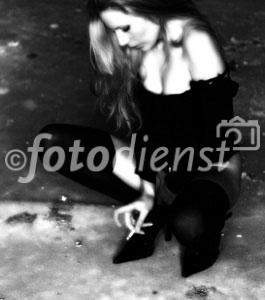 Die Jury-Sitzung des 10. Schweizer Pressefoto-Award fand am Freitag, 7. April 2006, unter der Leitung von Ulrich Tanner (TAWAPRESS) und Wilfried Seywald (pressetext) in Zürich statt. 
Nominiertes Fotos aus der Kategorie 