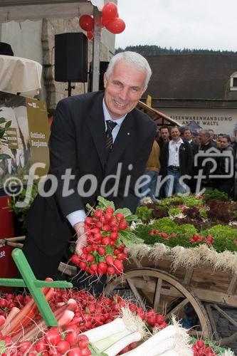 Dir.Helmut Hochfilzer Spar Tirol